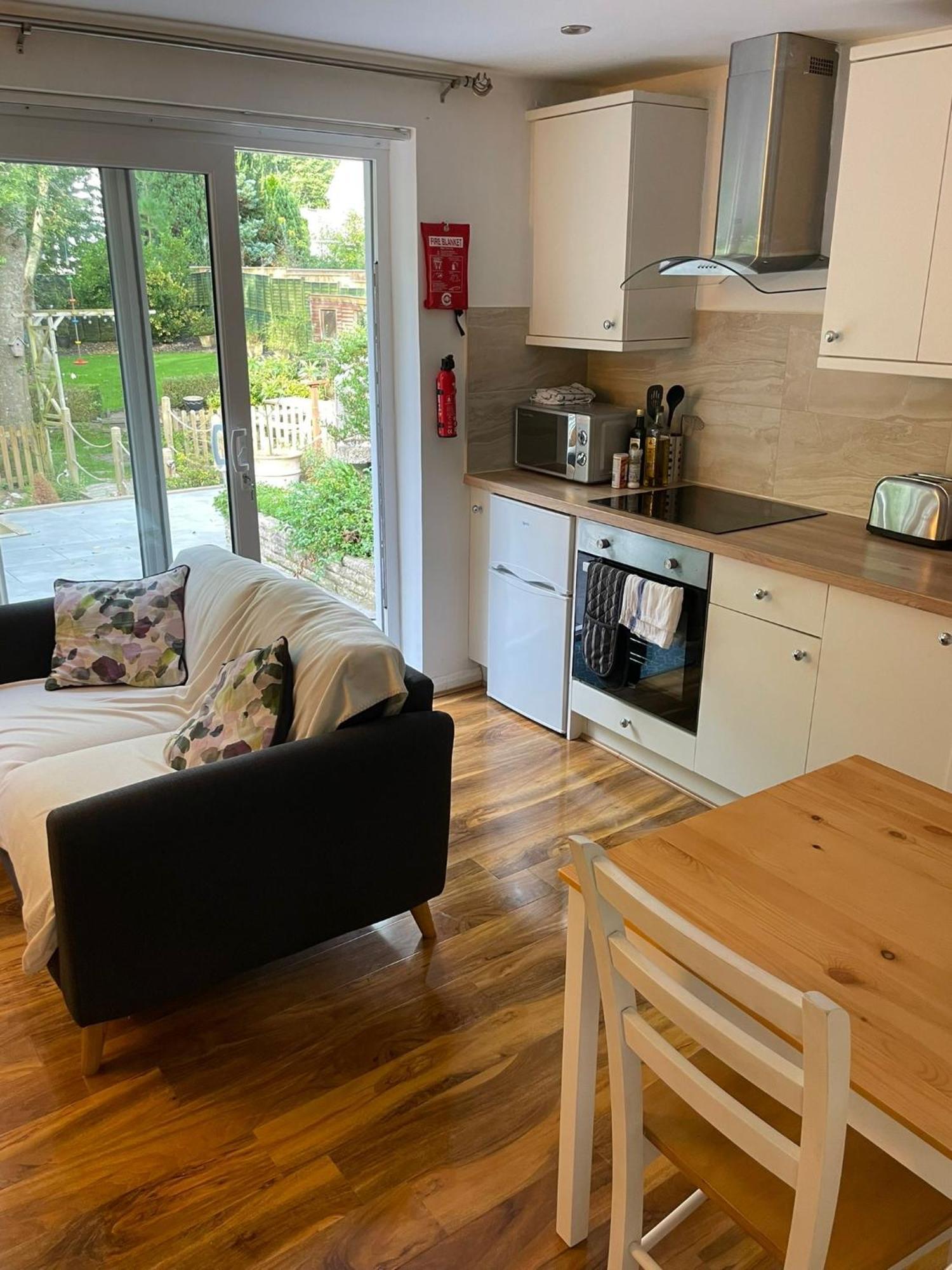 Plympton Annex - Apartment Плимът Екстериор снимка