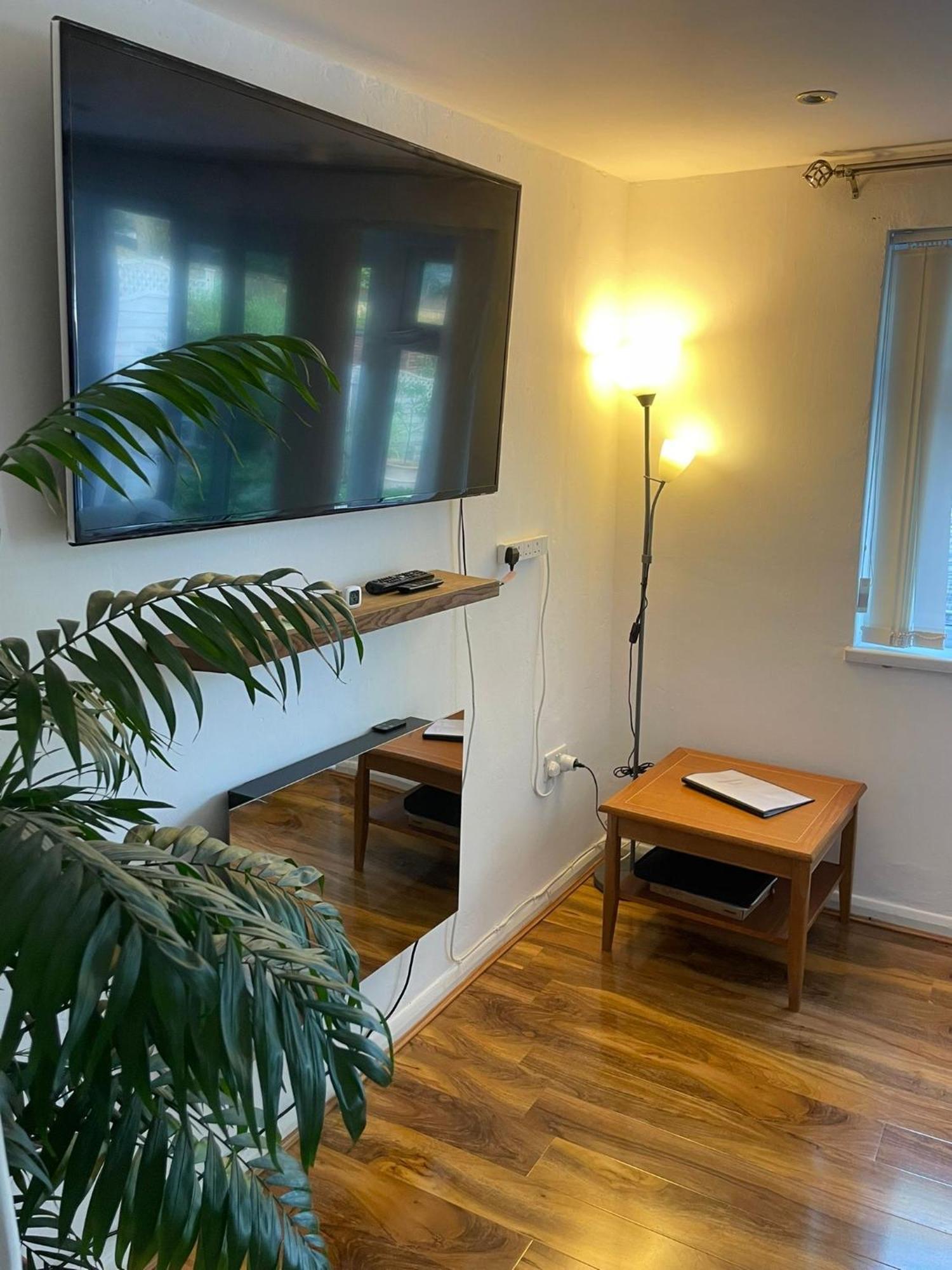 Plympton Annex - Apartment Плимът Екстериор снимка